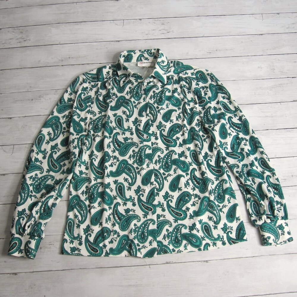 Fire Island Petite Vintage Women's Top Size 8 M Long Sleeve Blouse Paisley